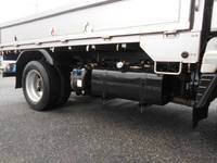 三菱ふそうキャンター平ボディ小型（2t・3t）[写真12]