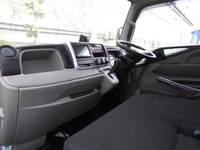 三菱ふそうキャンター平ボディ小型（2t・3t）[写真21]