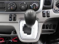 三菱ふそうキャンター平ボディ小型（2t・3t）[写真24]