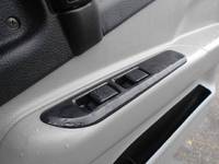 三菱ふそうキャンター平ボディ小型（2t・3t）[写真30]