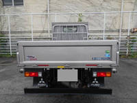 三菱ふそうキャンター平ボディ小型（2t・3t）[写真07]