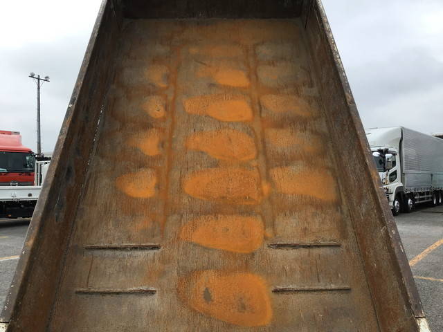 日野デュトロローダーダンプ小型（2t・3t）[写真11]