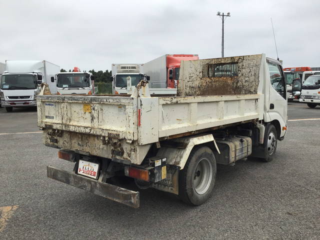 日野デュトロローダーダンプ小型（2t・3t）[写真02]