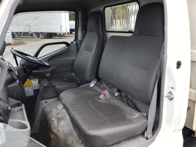 日野デュトロローダーダンプ小型（2t・3t）[写真32]