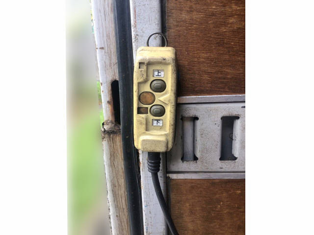 いすゞエルフアルミバン小型（2t・3t）[写真14]