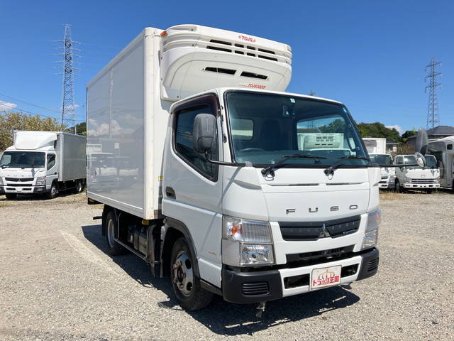 三菱ふそうキャンター冷凍車（冷蔵車）小型（2t・3t）[写真03]