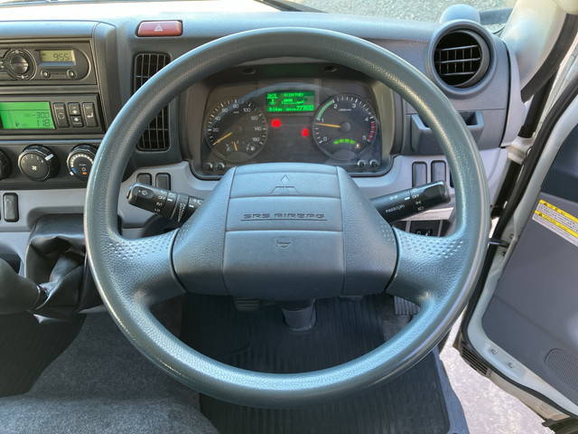 三菱ふそうキャンター冷凍車（冷蔵車）小型（2t・3t）[写真34]