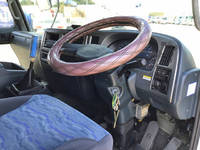 UDトラックスコンドルアルミウイング中型（4t）[写真31]