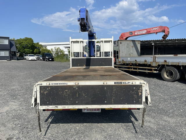 いすゞエルフクレーン4段小型（2t・3t）[写真13]