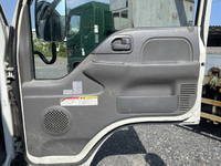 いすゞエルフクレーン4段小型（2t・3t）[写真30]