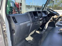 いすゞエルフクレーン4段小型（2t・3t）[写真31]