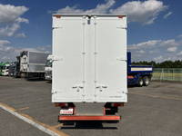 三菱ふそうキャンターアルミバン小型（2t・3t）[写真10]