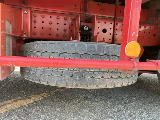 三菱ふそうキャンターアルミバン小型（2t・3t）[写真18]