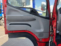 三菱ふそうキャンターアルミバン小型（2t・3t）[写真23]