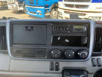 三菱ふそうキャンターアルミバン小型（2t・3t）[写真32]