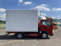 三菱ふそうキャンターアルミバン小型（2t・3t）[写真07]