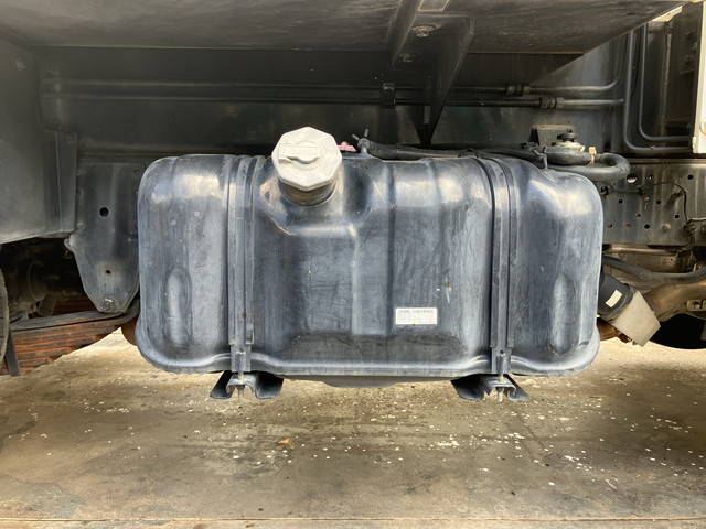 いすゞエルフ高所作業車小型（2t・3t）[写真21]