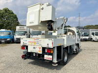 いすゞエルフ高所作業車小型（2t・3t）[写真02]