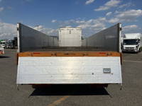 UDトラックスクオンアルミブロック大型（10t）[写真12]