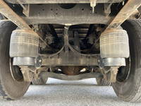 UDトラックスクオンアルミブロック大型（10t）[写真24]