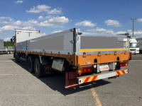 UDトラックスクオンアルミブロック大型（10t）[写真04]