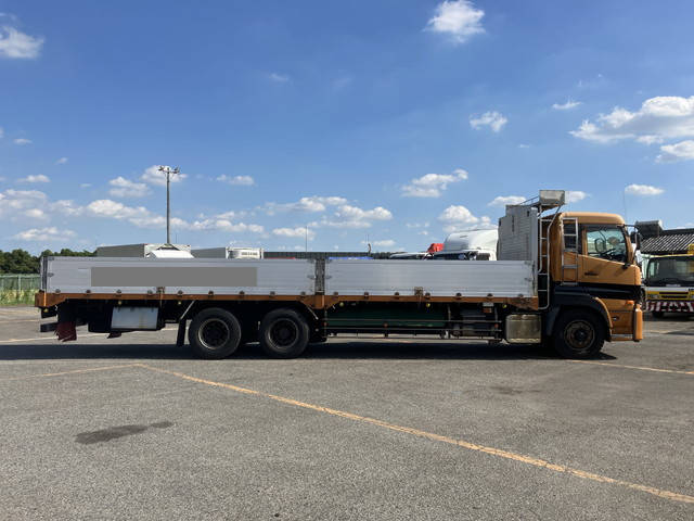 UDトラックスクオンアルミブロック大型（10t）[写真07]