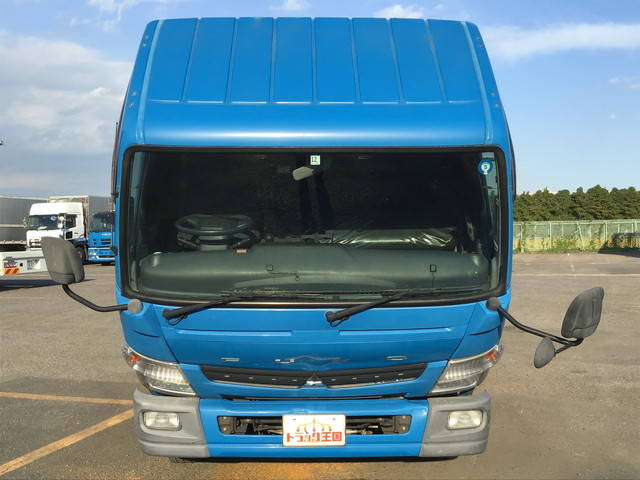 三菱ふそうキャンターセルフクレーン4段小型（2t・3t）[写真12]