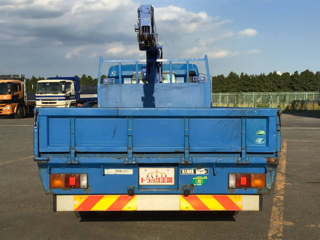 三菱ふそうキャンターセルフクレーン4段小型（2t・3t）[写真13]