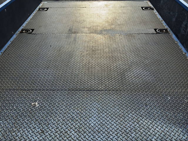 三菱ふそうキャンターセルフクレーン4段小型（2t・3t）[写真15]