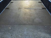 三菱ふそうキャンターセルフクレーン4段小型（2t・3t）[写真15]