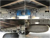 三菱ふそうキャンターセルフクレーン4段小型（2t・3t）[写真26]