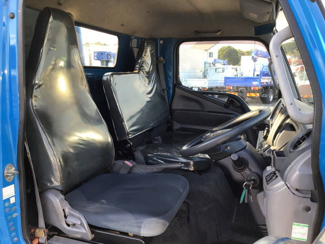 三菱ふそうキャンターセルフクレーン4段小型（2t・3t）[写真33]