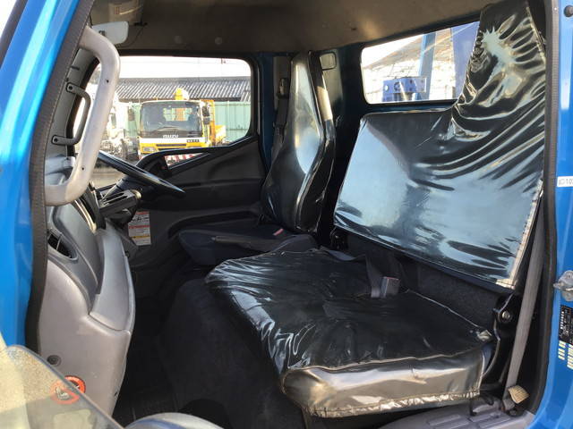 三菱ふそうキャンターセルフクレーン4段小型（2t・3t）[写真35]