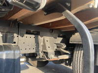 いすゞエルフユニック3段小型（2t・3t）[写真16]