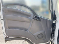 いすゞエルフユニック3段小型（2t・3t）[写真22]