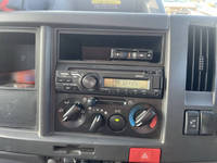 いすゞエルフユニック3段小型（2t・3t）[写真28]