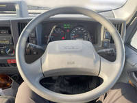 いすゞエルフユニック3段小型（2t・3t）[写真32]