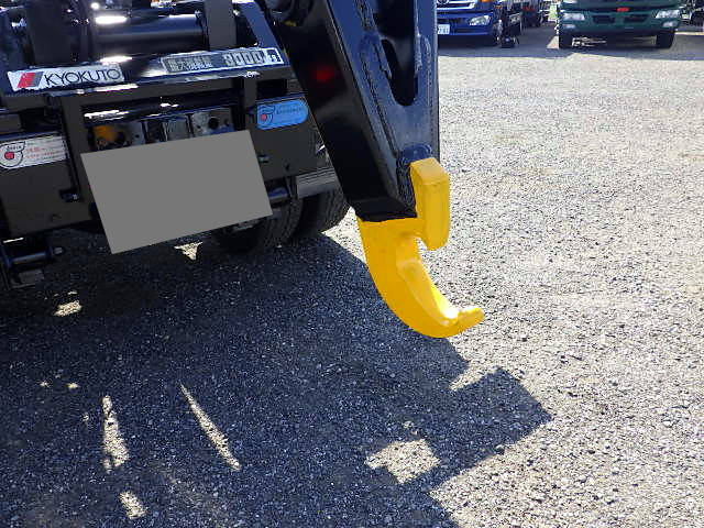 いすゞエルフコンテナ専用車小型（2t・3t）[写真16]