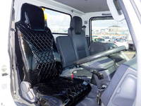 いすゞエルフコンテナ専用車小型（2t・3t）[写真22]