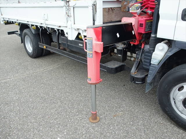 三菱ふそうキャンタークレーン4段小型（2t・3t）[写真16]