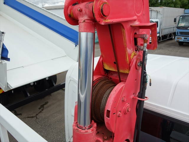 三菱ふそうキャンタークレーン4段小型（2t・3t）[写真27]