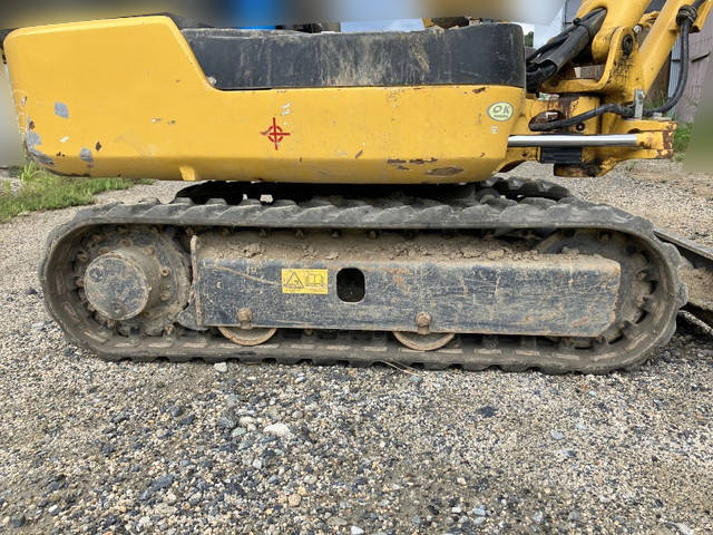 コマツミニユンボ（ミニバックホー）[写真06]