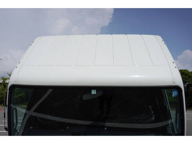 三菱ふそうキャンタークレーン4段小型（2t・3t）[写真11]