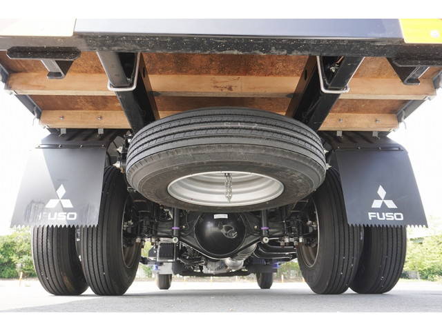 三菱ふそうキャンタークレーン4段小型（2t・3t）[写真15]