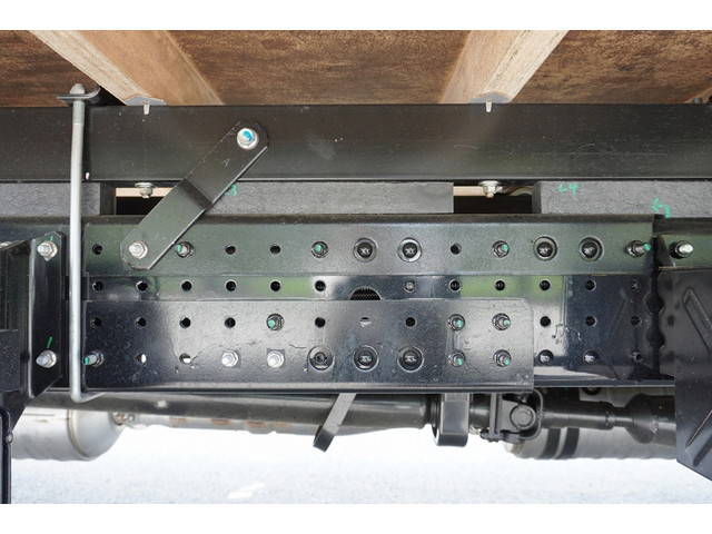 三菱ふそうキャンタークレーン4段小型（2t・3t）[写真19]