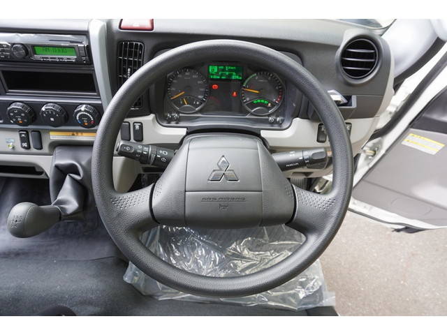 三菱ふそうキャンタークレーン4段小型（2t・3t）[写真22]