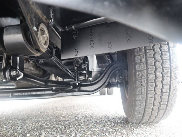 三菱ふそうキャンター平ボディ小型（2t・3t）[写真23]