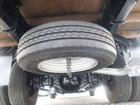 三菱ふそうキャンター平ボディ小型（2t・3t）[写真28]