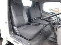 三菱ふそうキャンター平ボディ小型（2t・3t）[写真32]