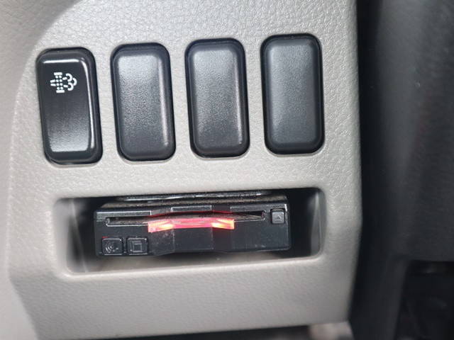 三菱ふそうキャンター平ボディ小型（2t・3t）[写真37]